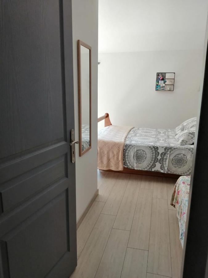 Bed and Breakfast Les Gremilles Bassoncourt Екстер'єр фото