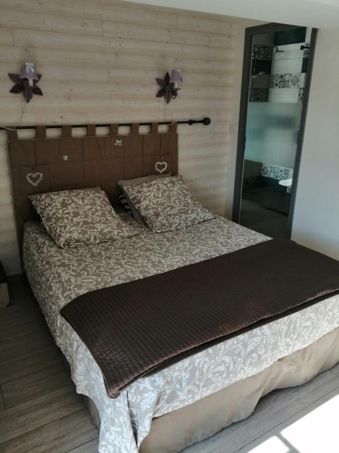 Bed and Breakfast Les Gremilles Bassoncourt Екстер'єр фото