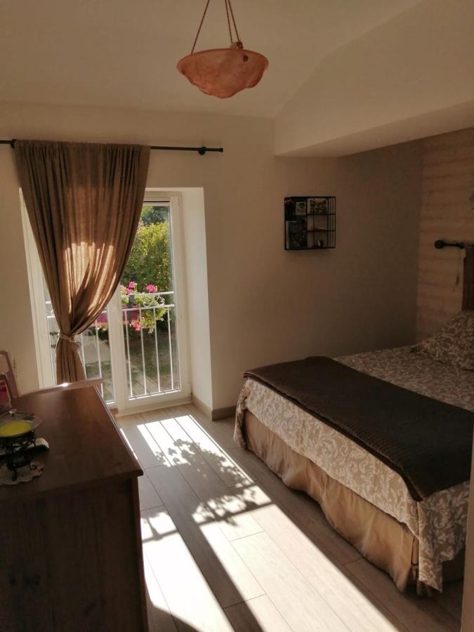 Bed and Breakfast Les Gremilles Bassoncourt Екстер'єр фото